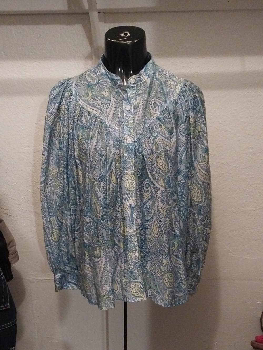 Vince Camuto Blue and Cream Paisley Button-Front Blouse